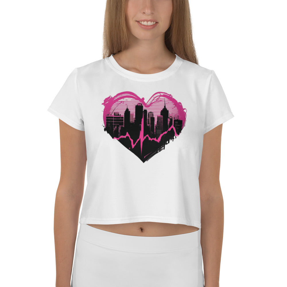 EzPanda™ Pulse: Graffiti-Style Heartbeat Women's Crop Tee