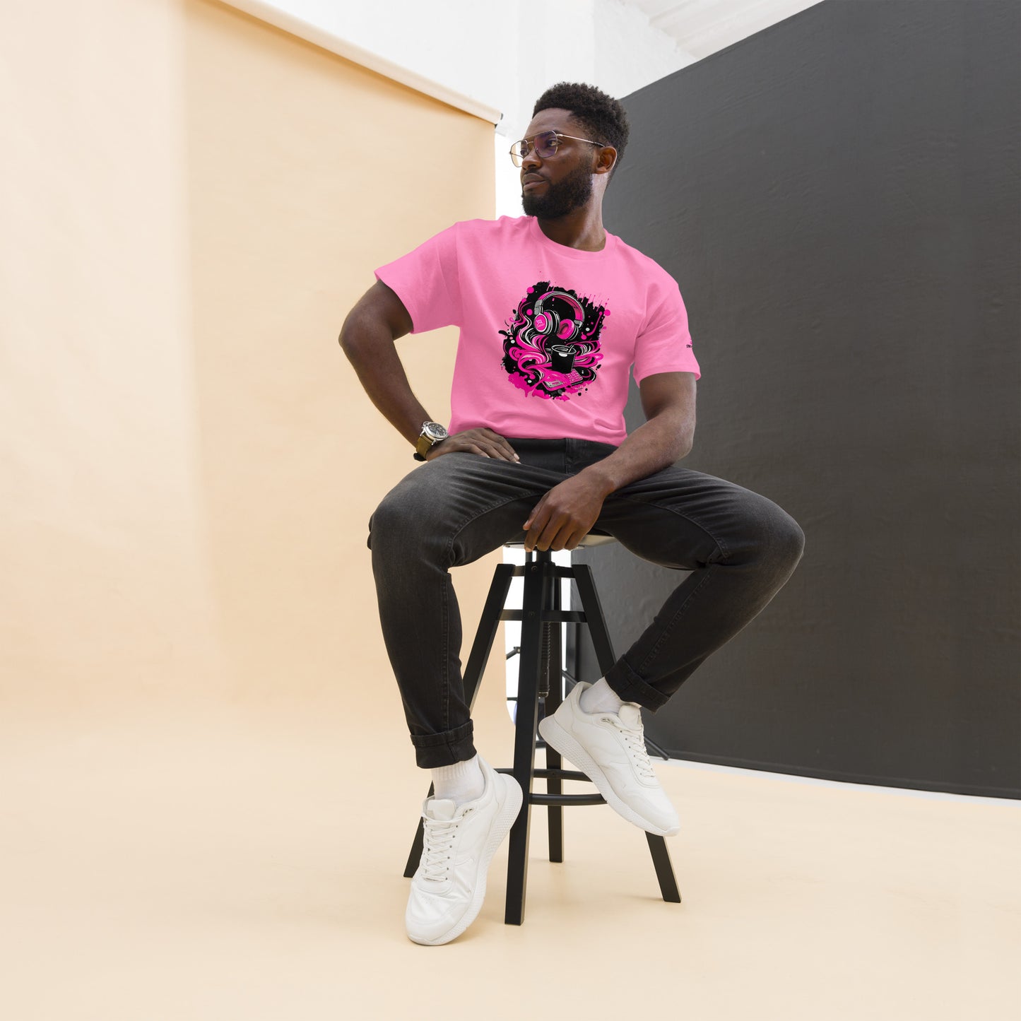 EzPanda™ Neon Team WFH Base: Men’s Graffiti Tee